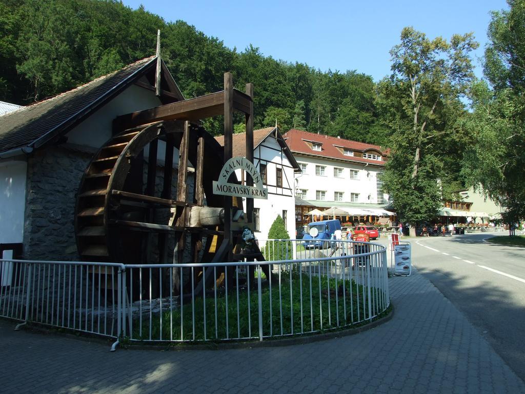 Apartment Techov Blansko Kültér fotó